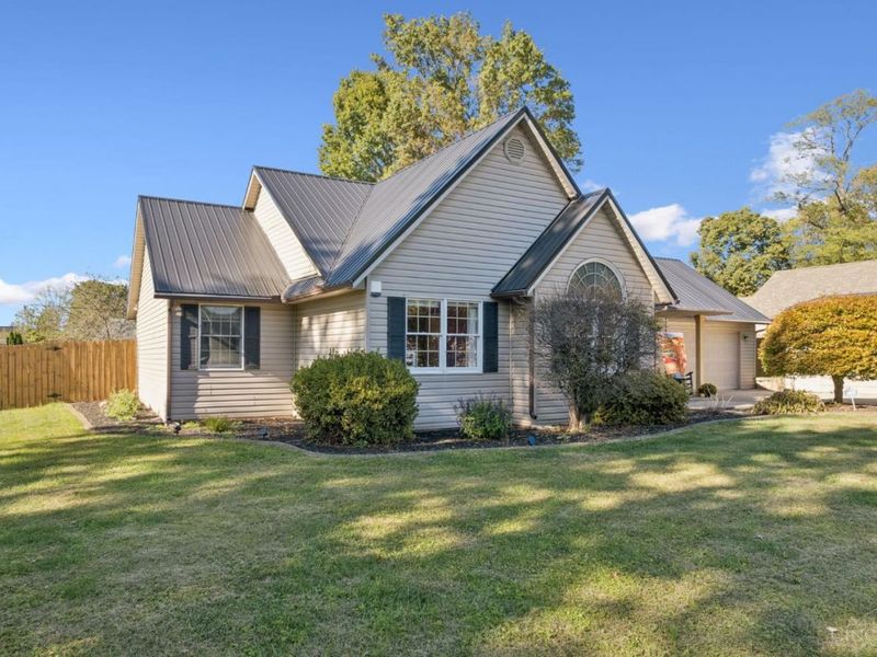 265 Barbour Drive, Aberdeen, OH 45101 Photo 2