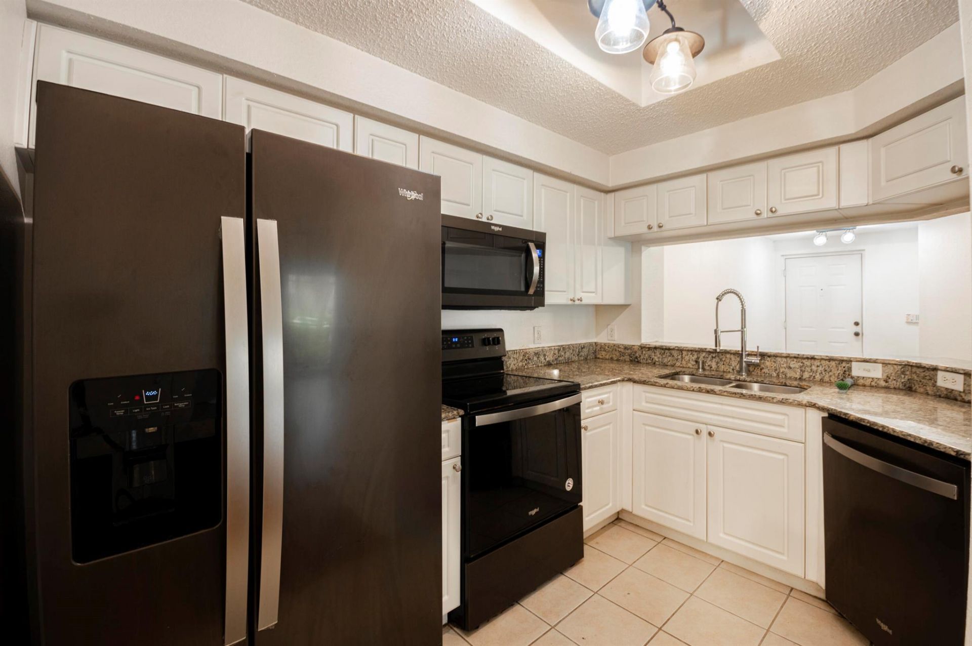 3020 Alcazar Place, Unit 106, Palm Beach Gardens, FL 33410 Photo