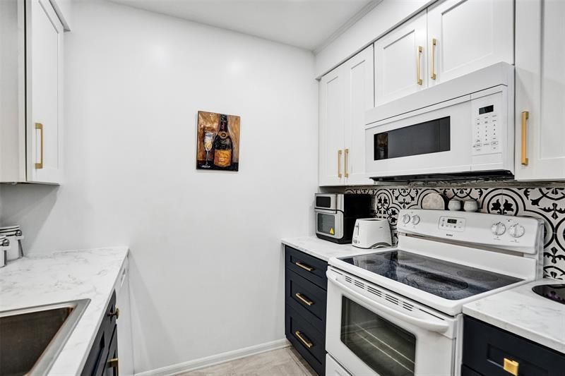 5681 SW 2nd Court, Unit 205, Margate, FL 33068 Photo