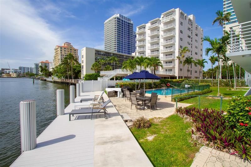 9 N Birch Road, Unit 403, Fort Lauderdale, FL 33304 Photo