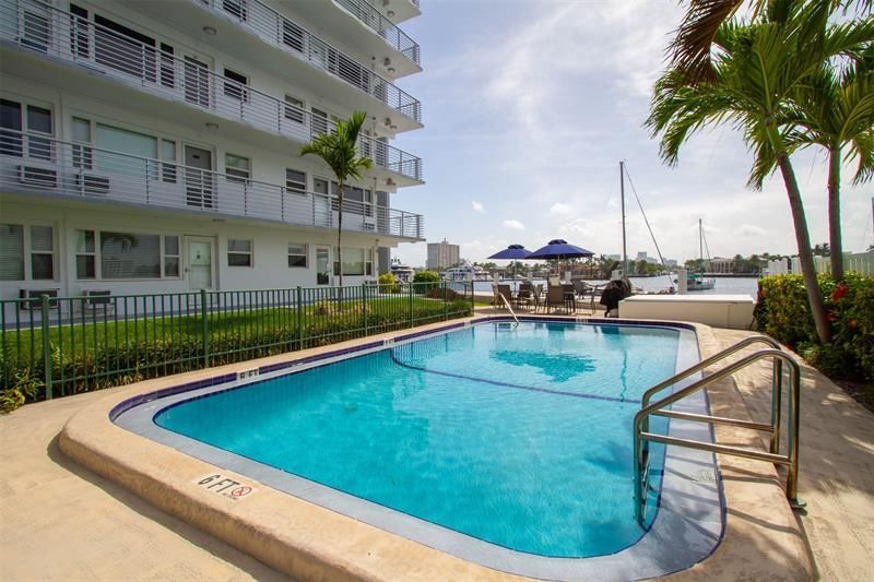 9 N Birch Road, Unit 403, Fort Lauderdale, FL 33304 Photo