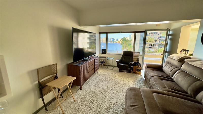 9 N Birch Road, Unit 403, Fort Lauderdale, FL 33304 Photo