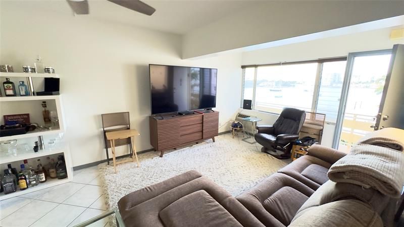 9 N Birch Road, Unit 403, Fort Lauderdale, FL 33304 Photo