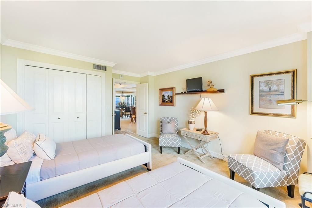 4005 Gulf Shore Blvd N, Unit 607, Naples, FL 34103 Photo