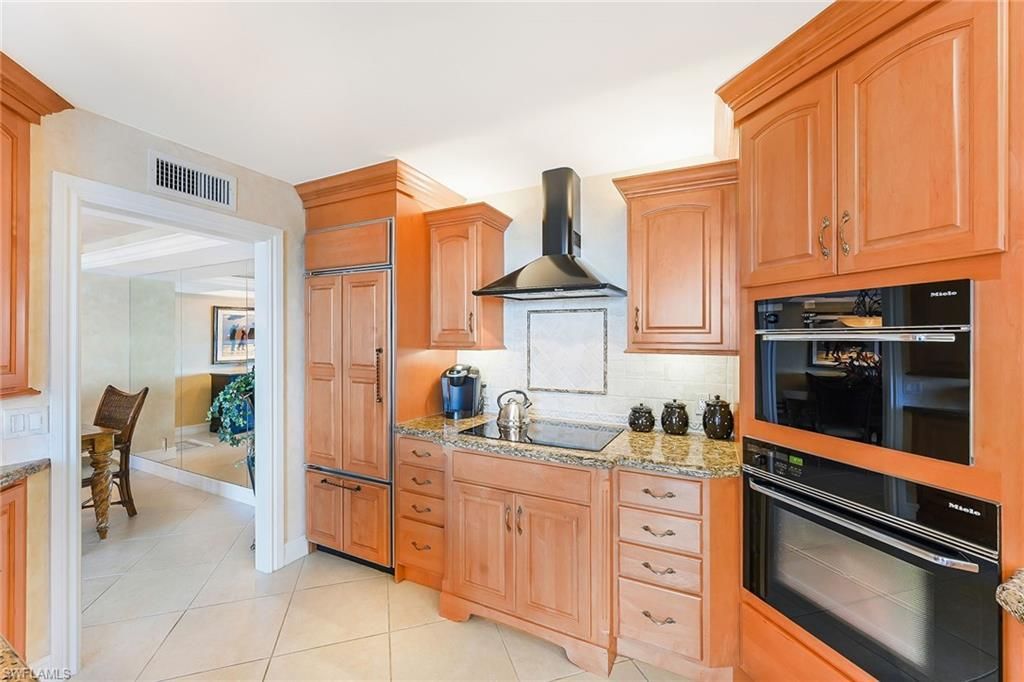 4005 Gulf Shore Blvd N, Unit 607, Naples, FL 34103 Photo