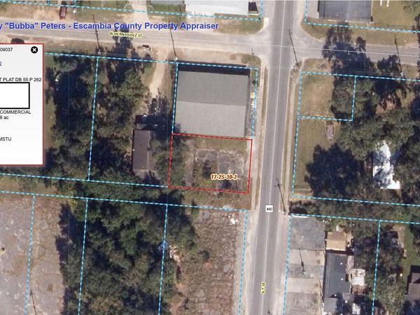 2015 N T St, Pensacola, FL 32505