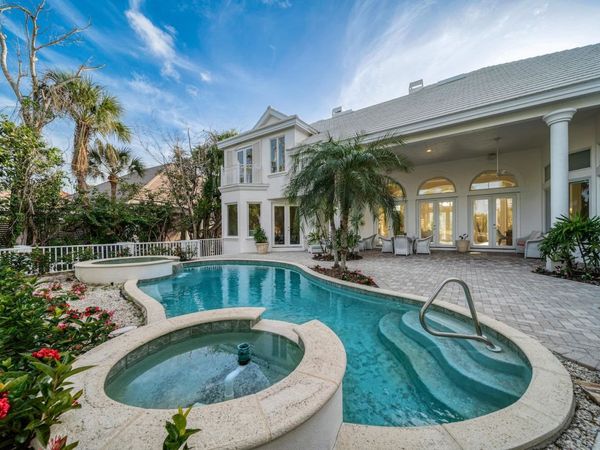 2402 Wulfert Road, Sanibel, FL 33957