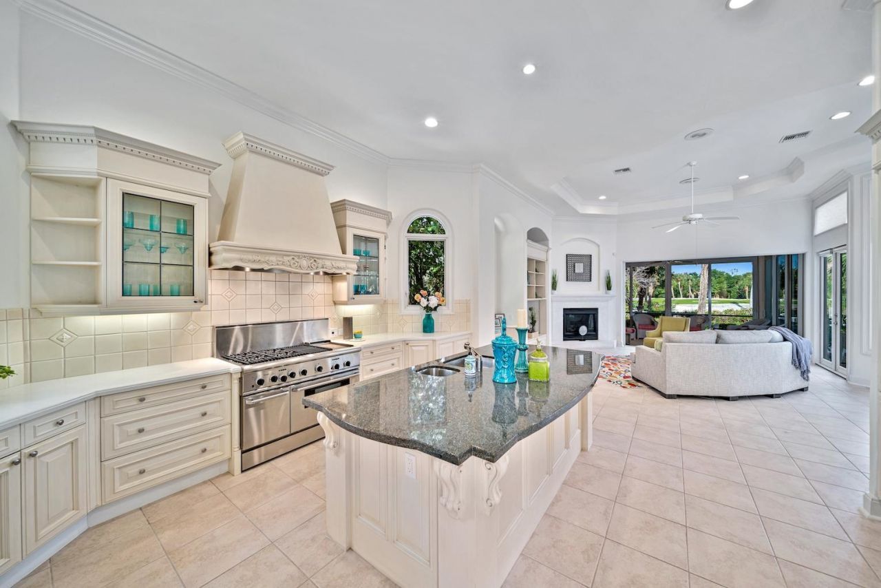 2402 Wulfert Road, Sanibel, FL 33957 Photo