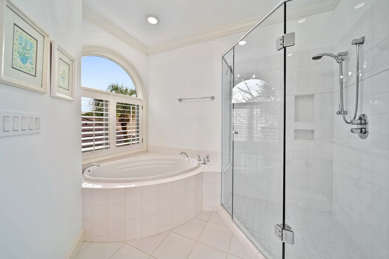 2402 Wulfert Road, Sanibel, FL 33957 Photo