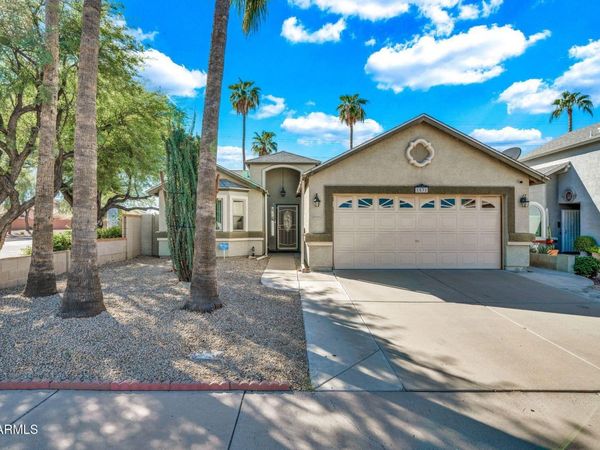 1531 E ROSEMONTE Drive, Phoenix, AZ 85024