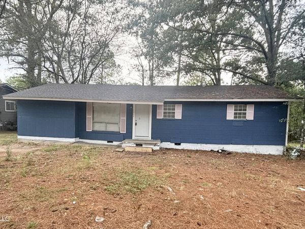 1564 Maria Drive, Jackson, MS 39204