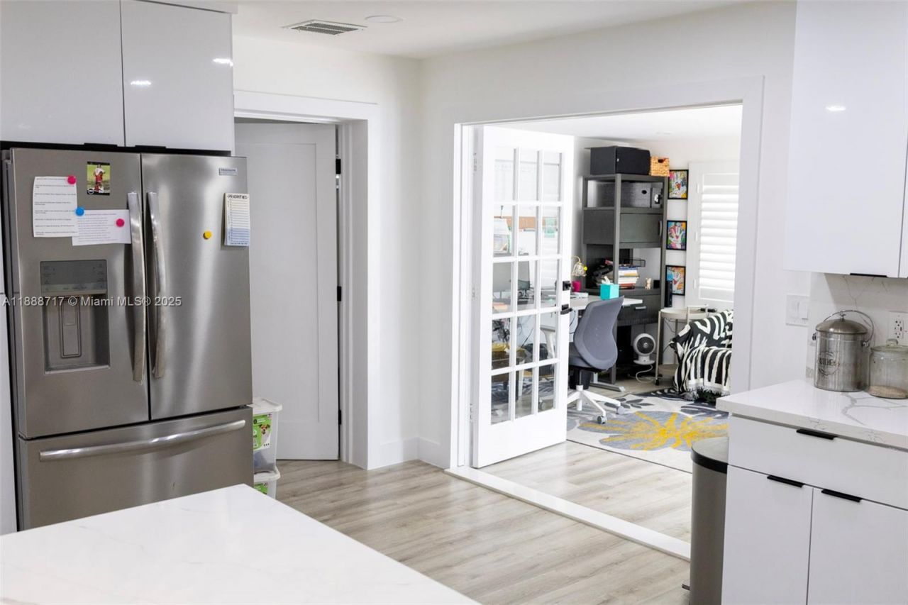 310 NE 12th Ave, Pompano Beach, FL 33060 Photo