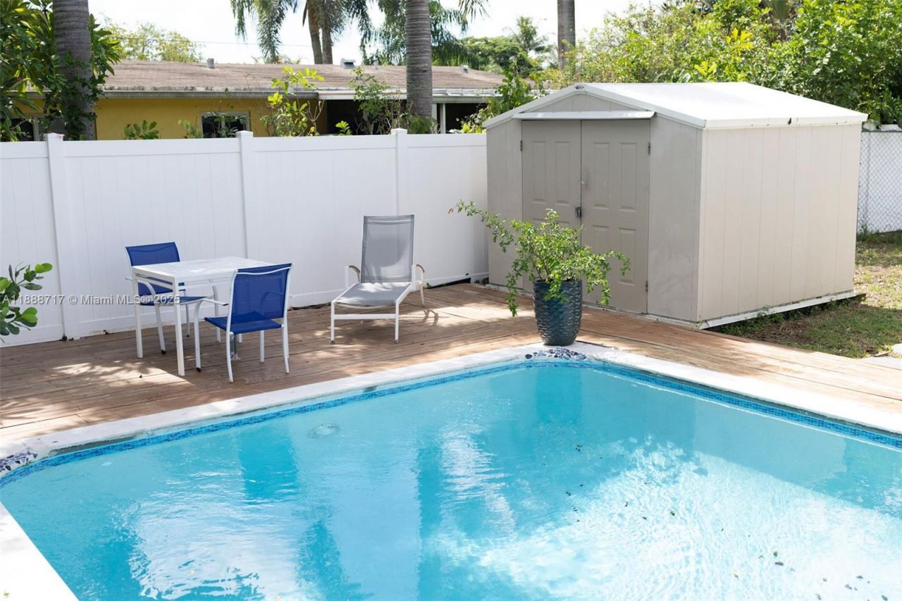 310 NE 12th Ave, Pompano Beach, FL 33060 Photo