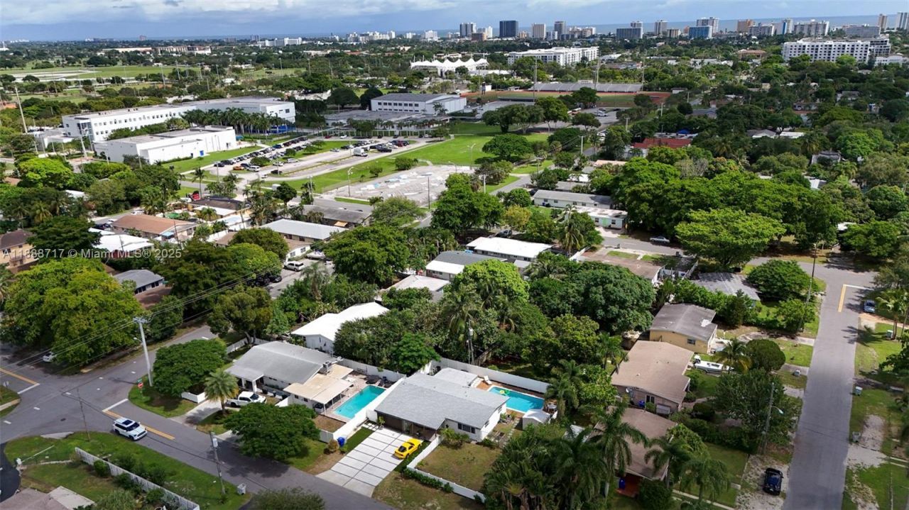 310 NE 12th Ave, Pompano Beach, FL 33060 Photo