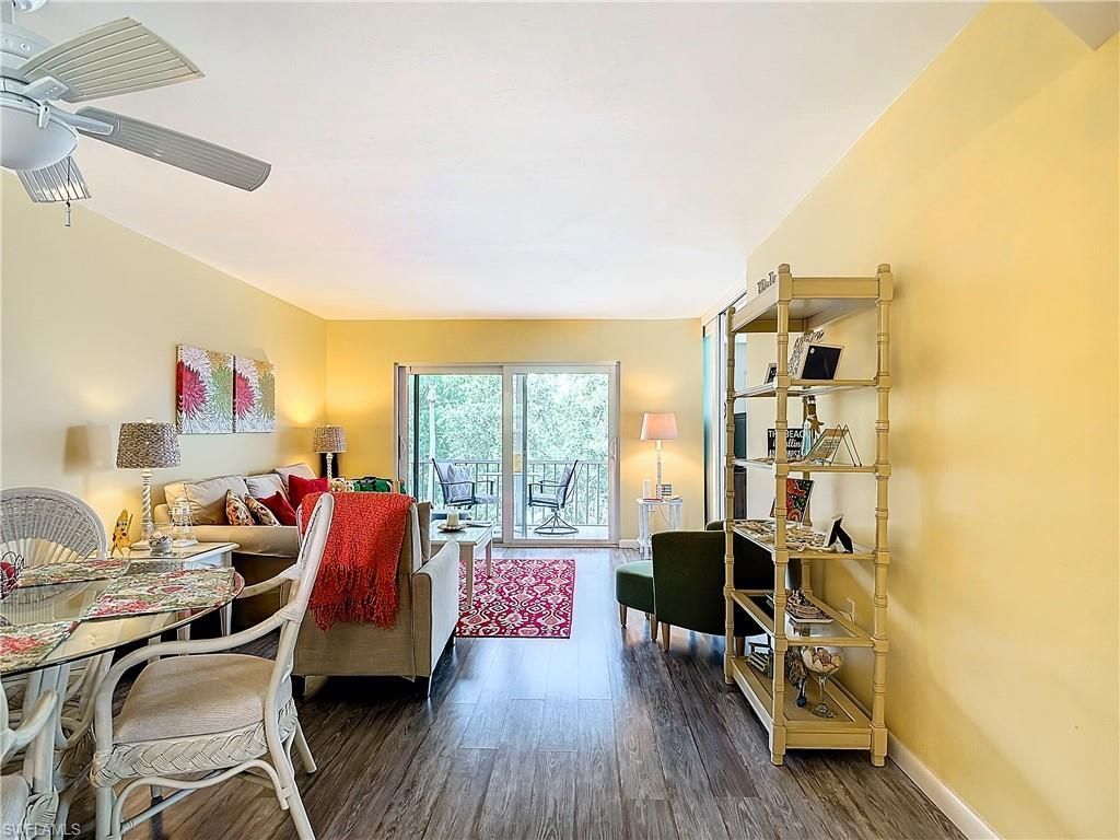 100 Forest Lakes Blvd, Unit 312, Naples, FL 34105 Photo