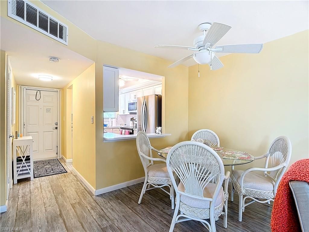 100 Forest Lakes Blvd, Unit 312, Naples, FL 34105 Photo