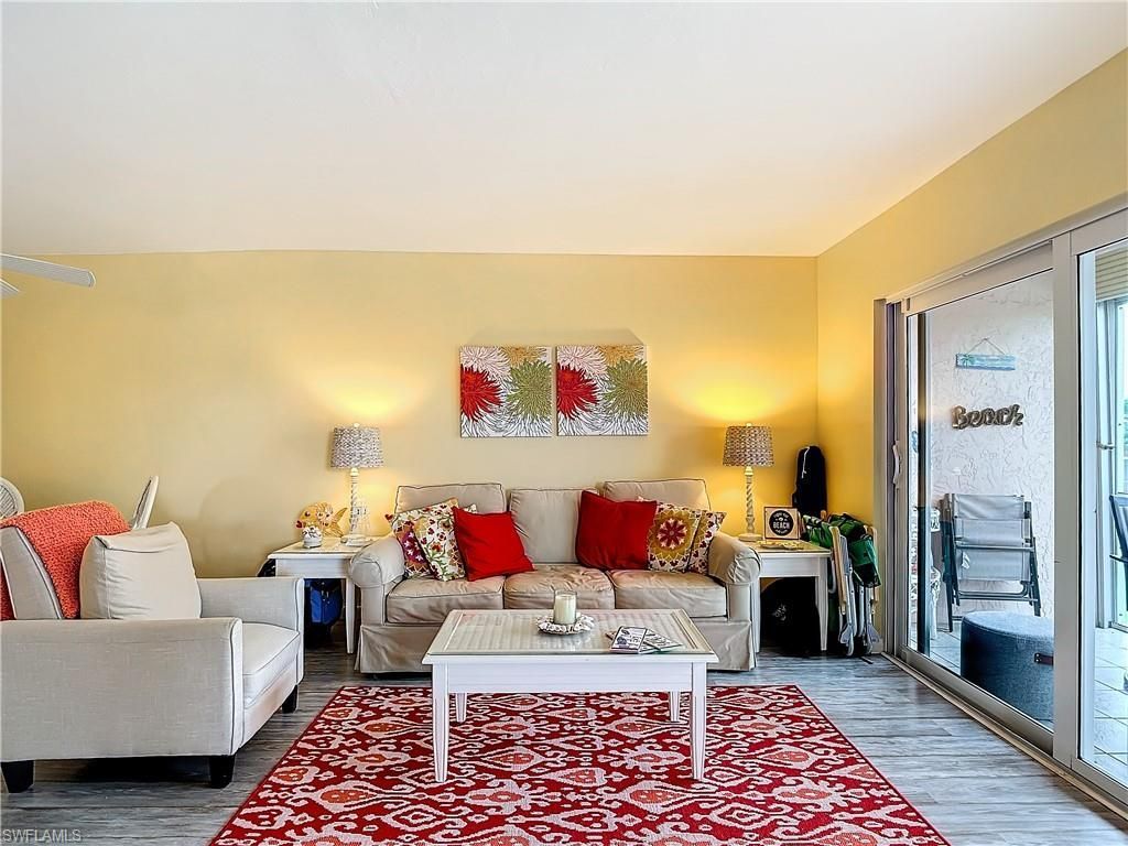 100 Forest Lakes Blvd, Unit 312, Naples, FL 34105 Photo
