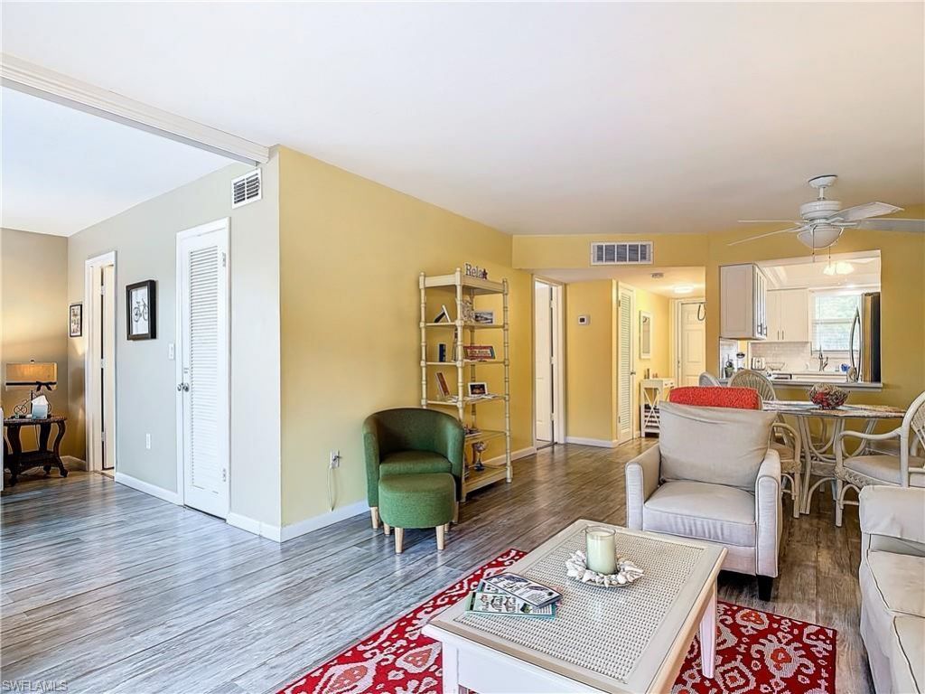 100 Forest Lakes Blvd, Unit 312, Naples, FL 34105 Photo
