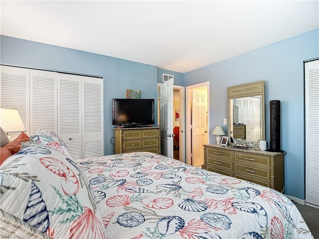 100 Forest Lakes Blvd, Unit 312, Naples, FL 34105 Photo