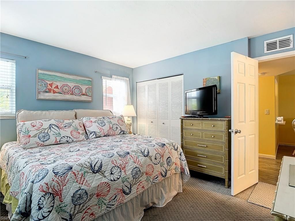 100 Forest Lakes Blvd, Unit 312, Naples, FL 34105 Photo