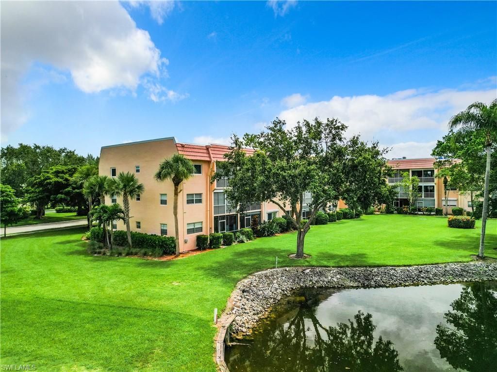 100 Forest Lakes Blvd, Unit 312, Naples, FL 34105 Photo