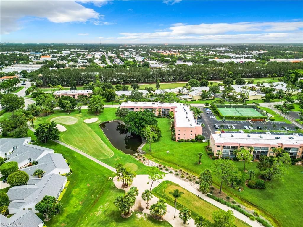 100 Forest Lakes Blvd, Unit 312, Naples, FL 34105 Photo