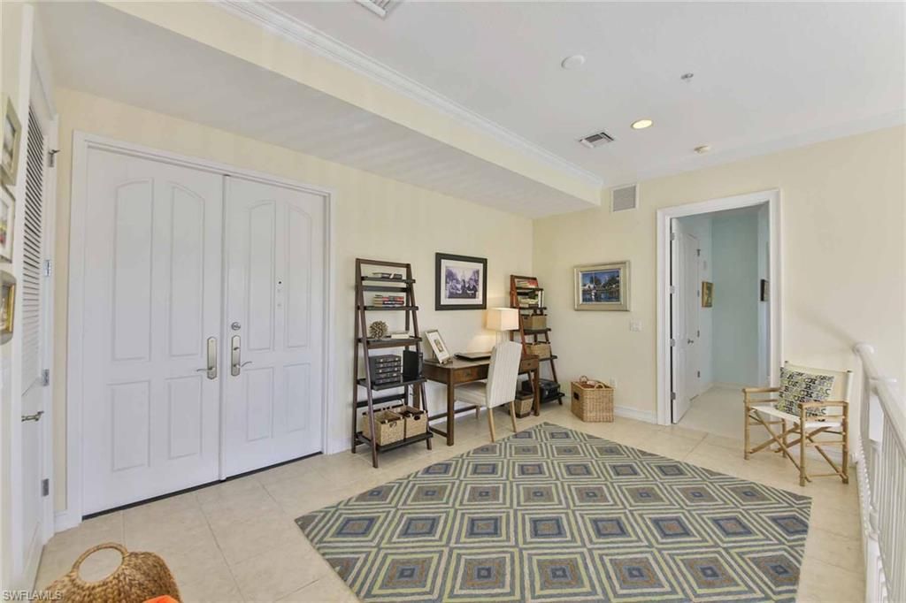 600 5th Ave S, Unit A-212, Naples, FL 34102 Photo