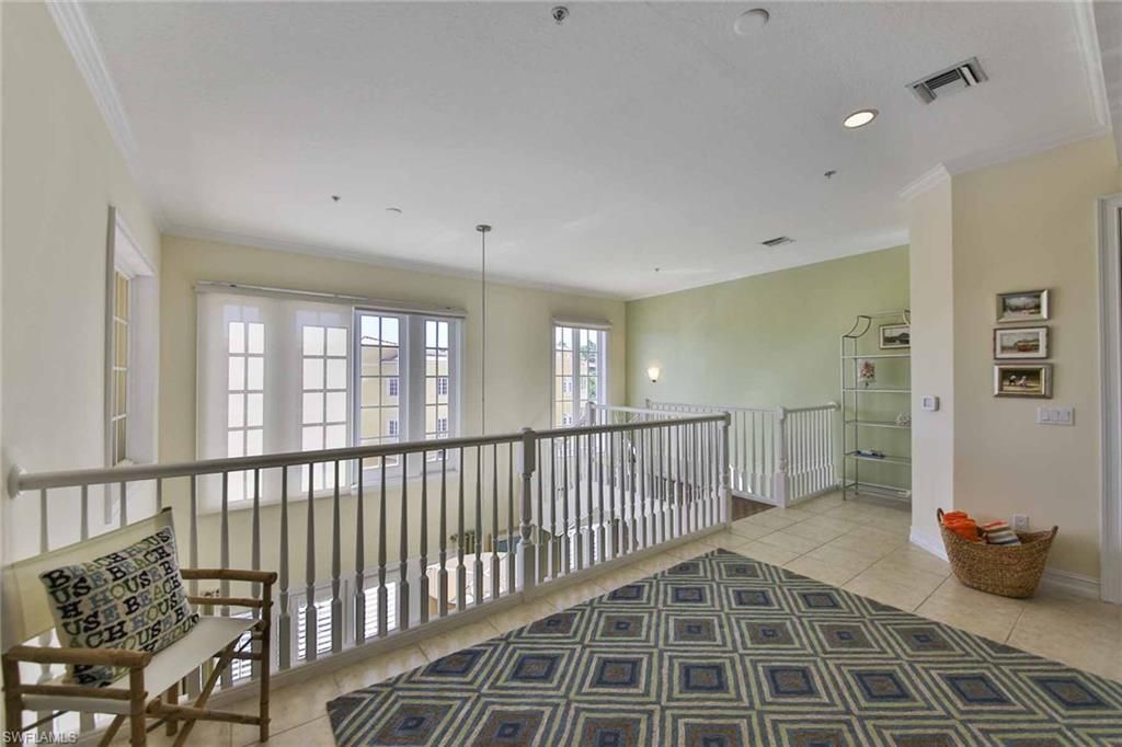 600 5th Ave S, Unit A-212, Naples, FL 34102 Photo