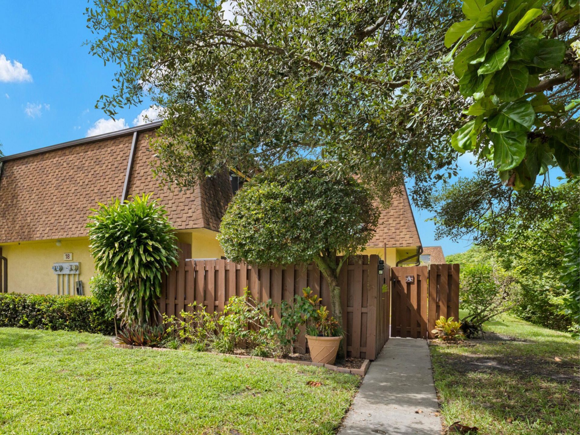 110 N Delaware Boulevard, Unit 18a, Jupiter, FL 33458 Photo