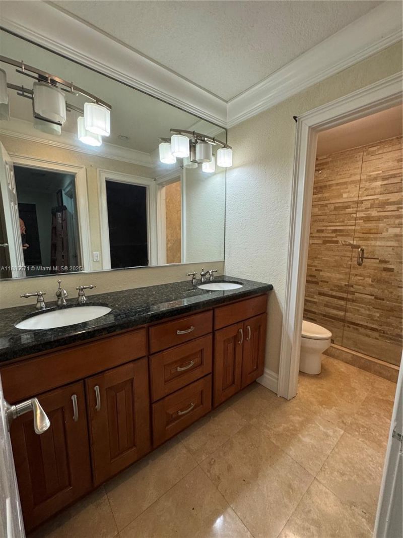 10115 NW 4th Ln, Unit 3-8, Miami, FL 33176 Photo