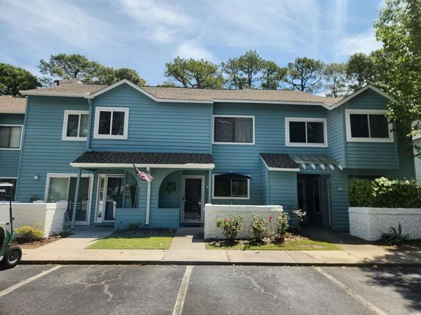 31 Shadow Moss Pl., Unit 31, North Myrtle Beach, SC 29582