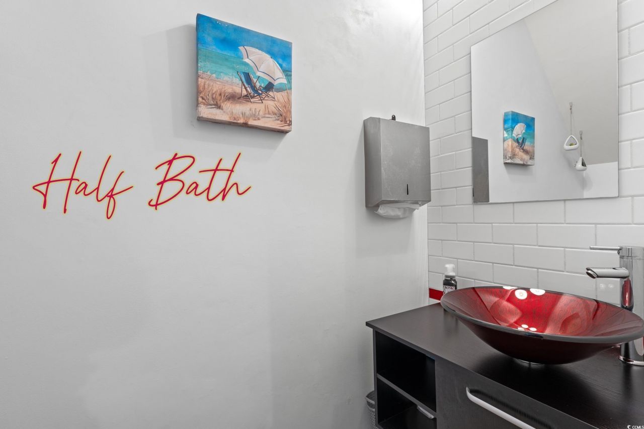 31 Shadow Moss Pl. Photo 10