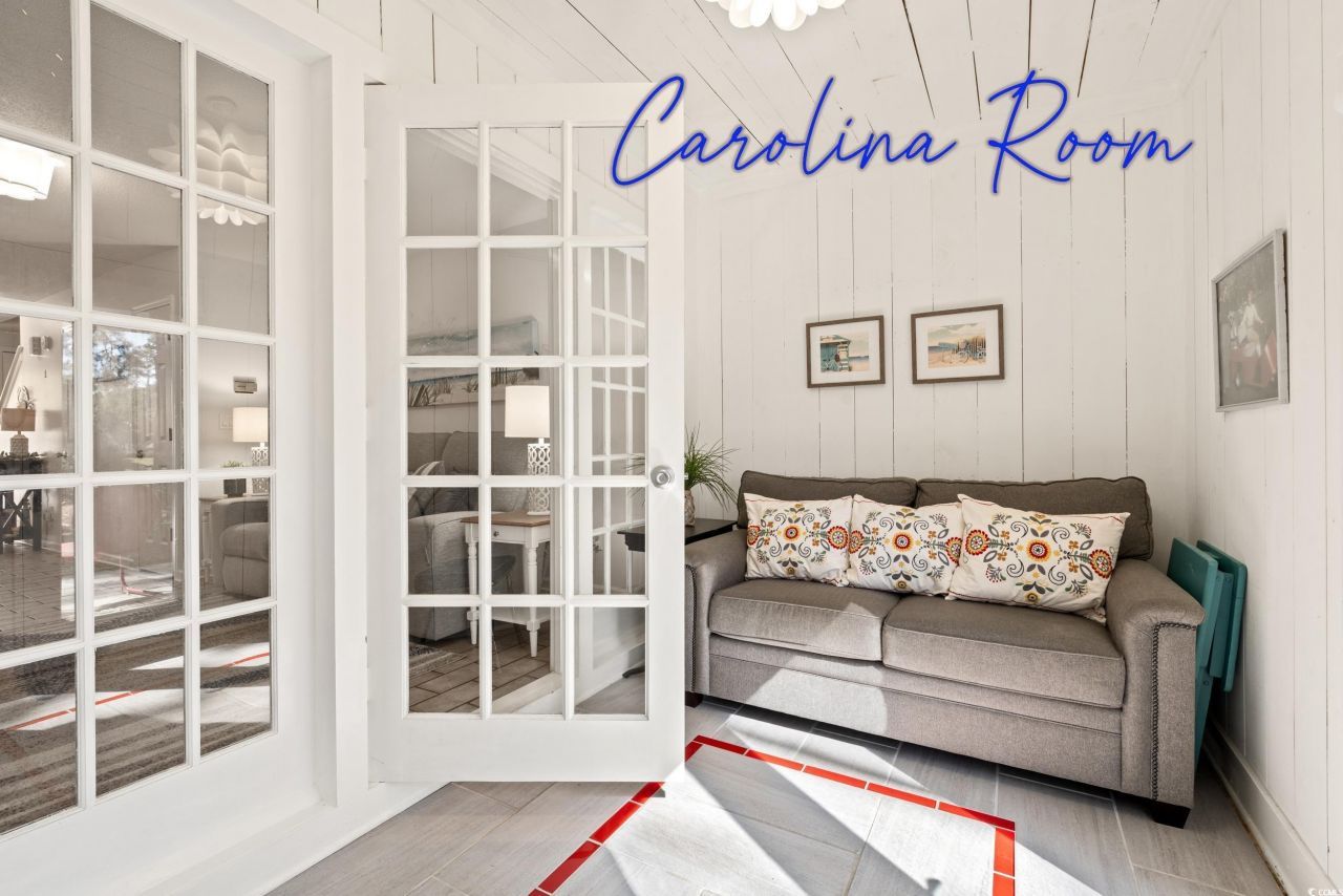 31 Shadow Moss Pl. Photo 6