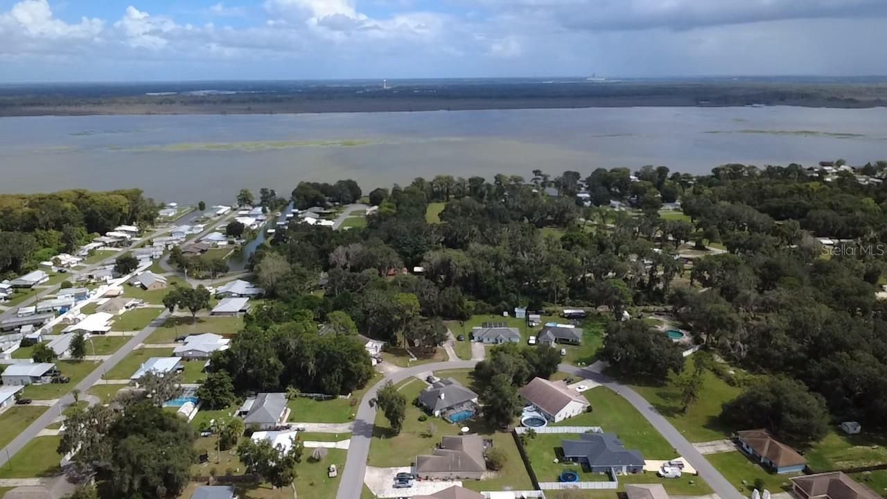 1022 Cr 463b, Lake Panasoffkee, FL 33538 Photo