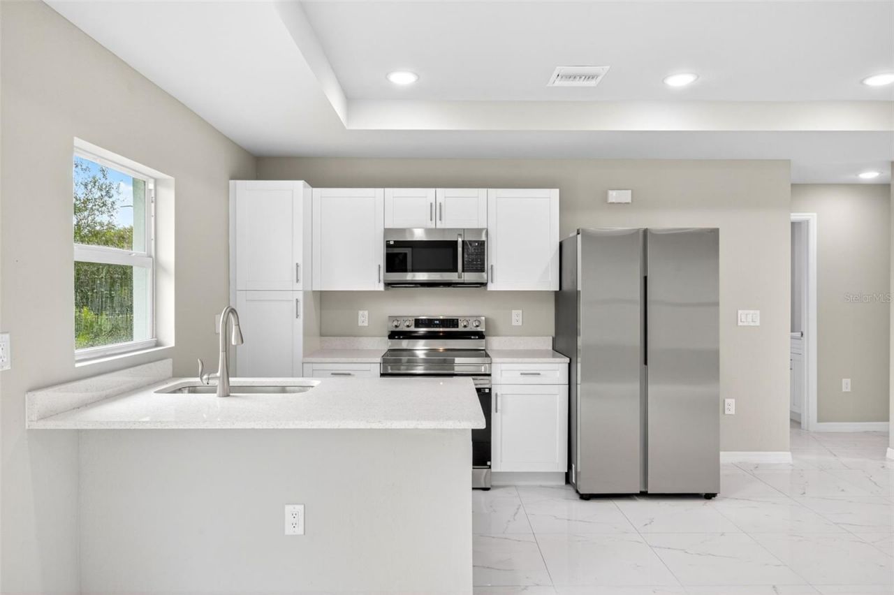 2804 64th Street W, Lehigh Acres, FL 33971 Photo