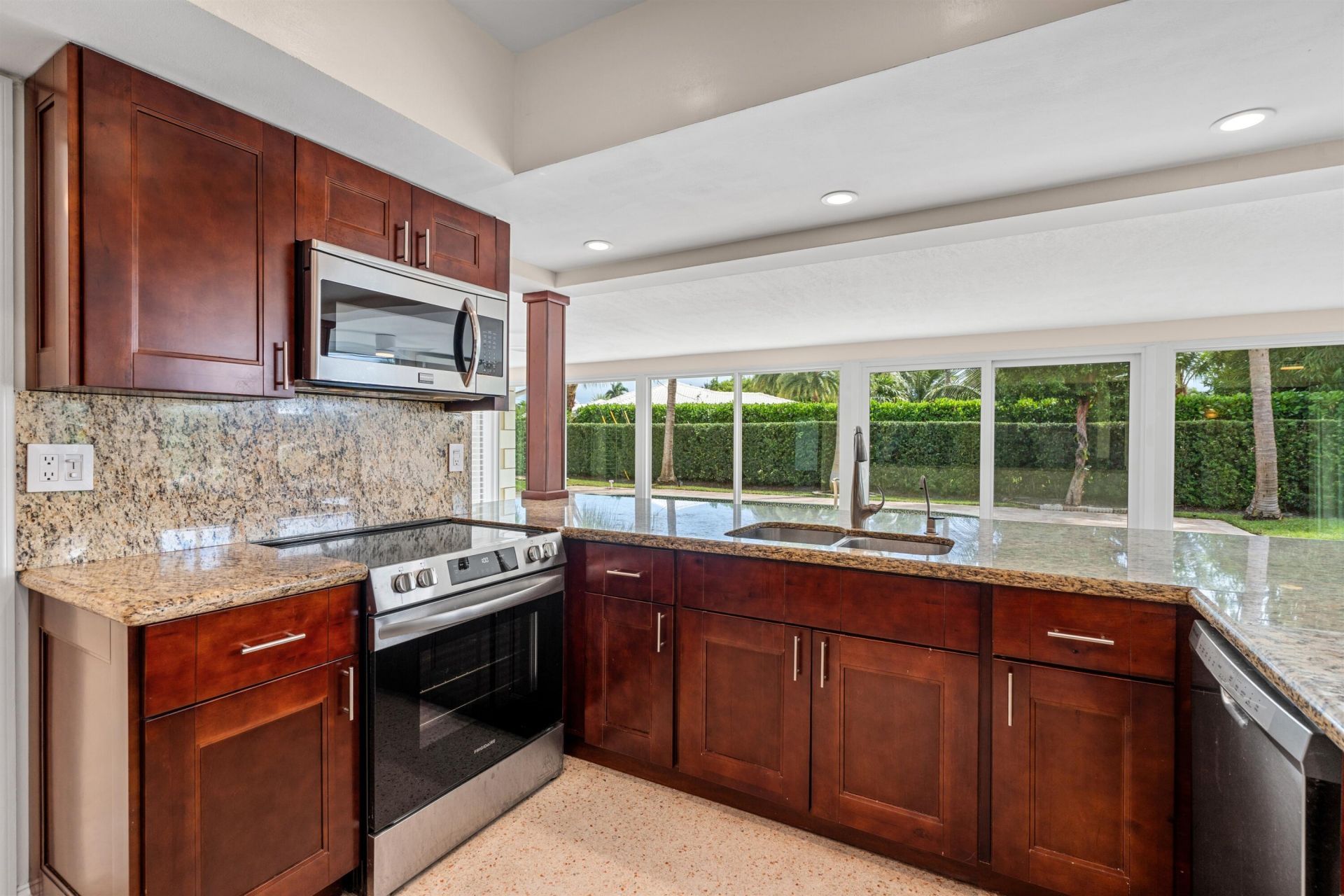 670 Juneberry Court, Boca Raton, FL 33486 Photo