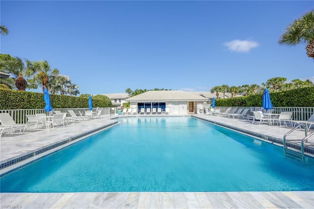 4240 Lake Forest Dr, Unit 423, Bonita Springs, FL 34134 Photo