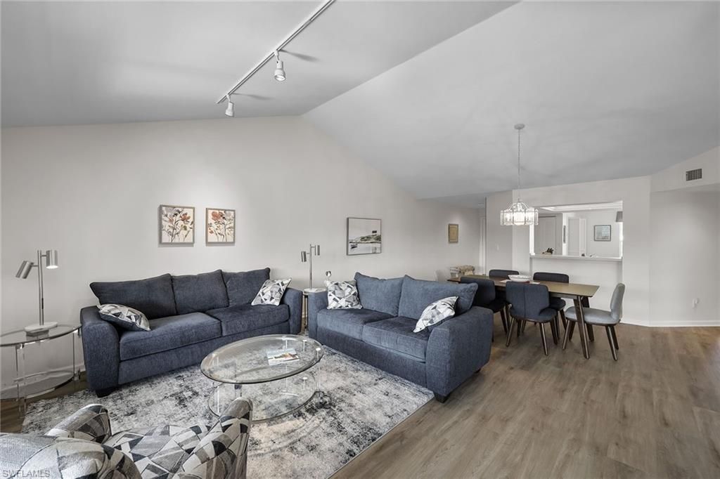 4240 Lake Forest Dr, Unit 423, Bonita Springs, FL 34134 Photo