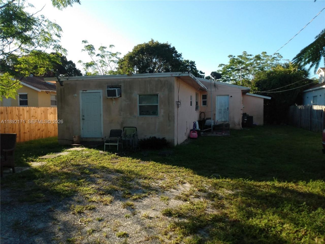 639 33rd St, West Palm Beach, FL 33407 Photo