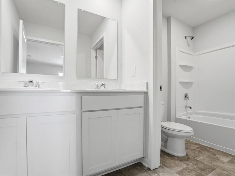 1099 Hartford Lane, London, OH 43140 Photo 34