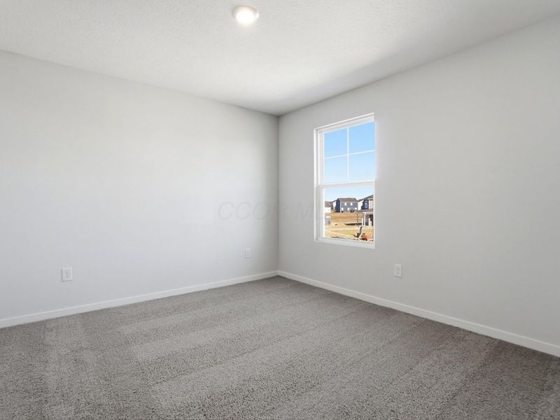 1099 Hartford Lane, London, OH 43140 Photo 37