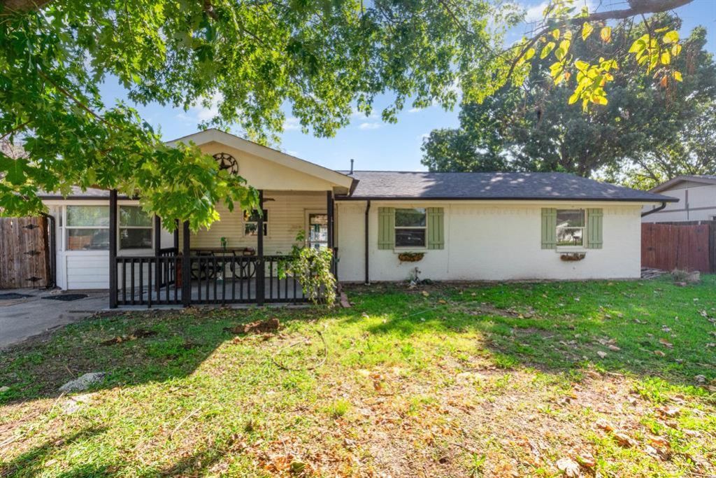 204 W Park Street, Little Elm, TX 75068 Main Photo