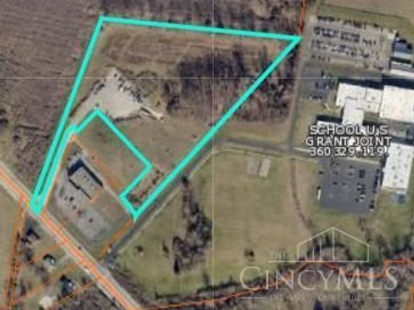 720 W Plane Street, Bethel, OH 45106