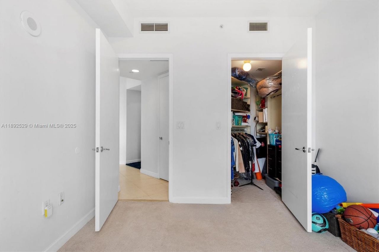 20000 E Country Club Dr, Unit PH01, Aventura, FL 33180 Photo