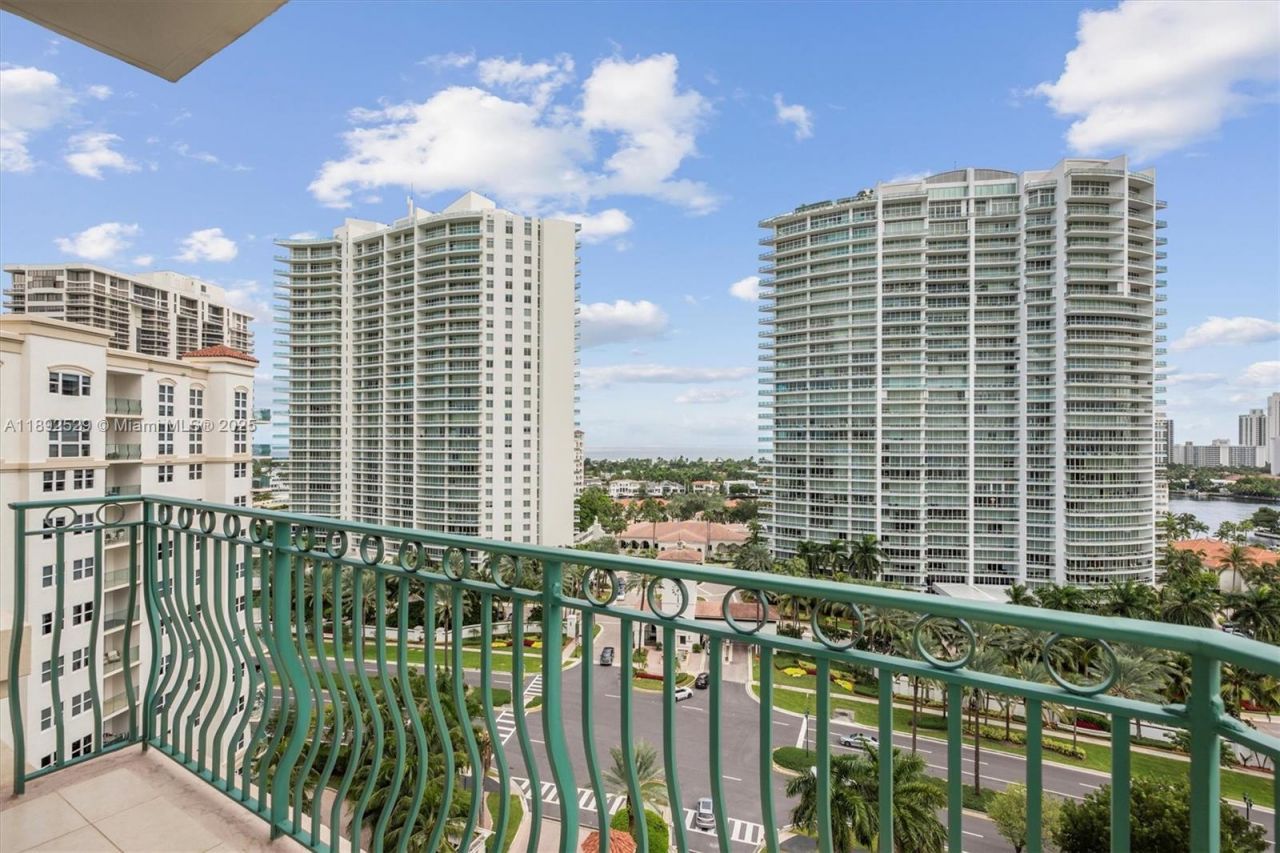20000 E Country Club Dr, Unit PH01, Aventura, FL 33180 Photo