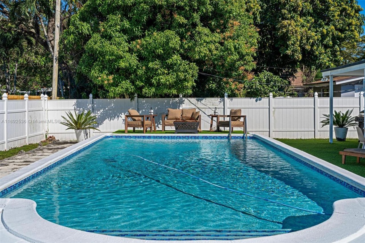 14705 NE 11th Ct, North Miami, FL 33161 Photo