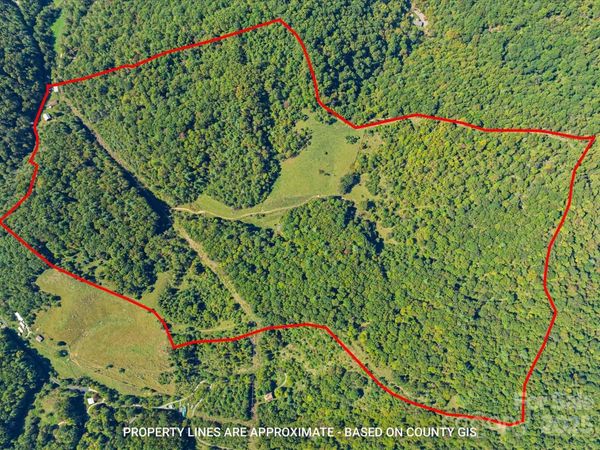 1623 Ammons Branch Road , Marshall, NC 28753