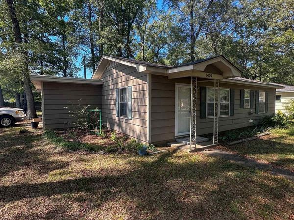 1407 20th Avenue SE, Decatur, AL 35601