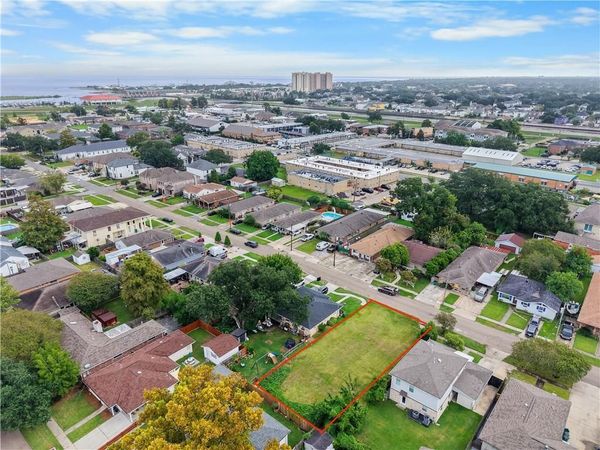 1330 SEMINOLE Avenue, Metairie, LA 70005