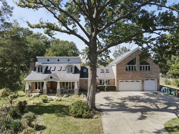 2N584 S Ardmore Avenue, Villa Park, IL 60181